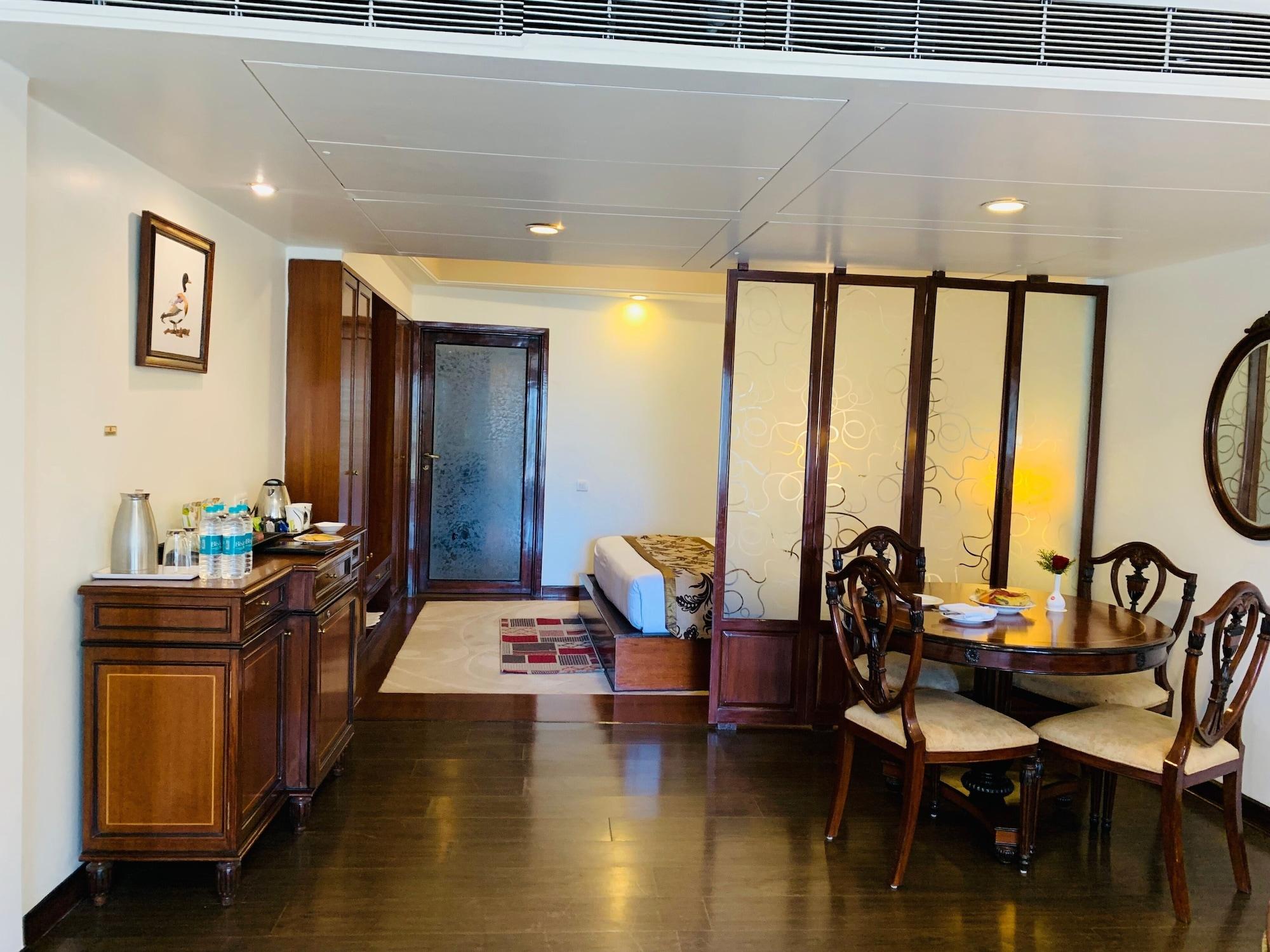 Готель Namah Nainital, A Member Of Radisson Individuals Retreats Екстер'єр фото