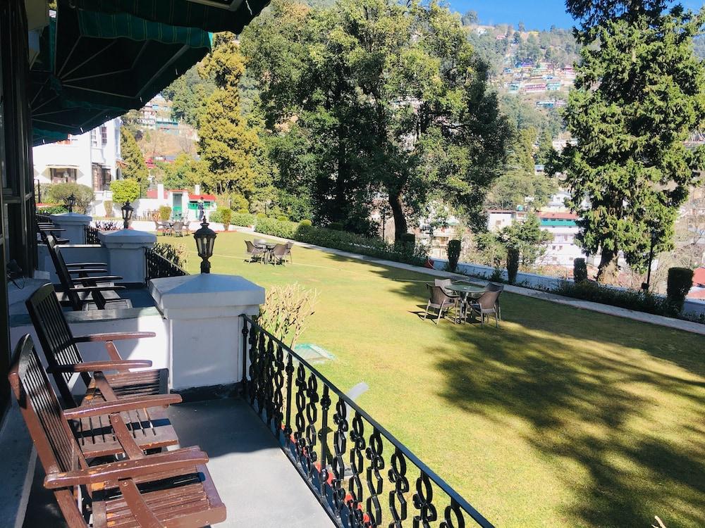 Готель Namah Nainital, A Member Of Radisson Individuals Retreats Екстер'єр фото