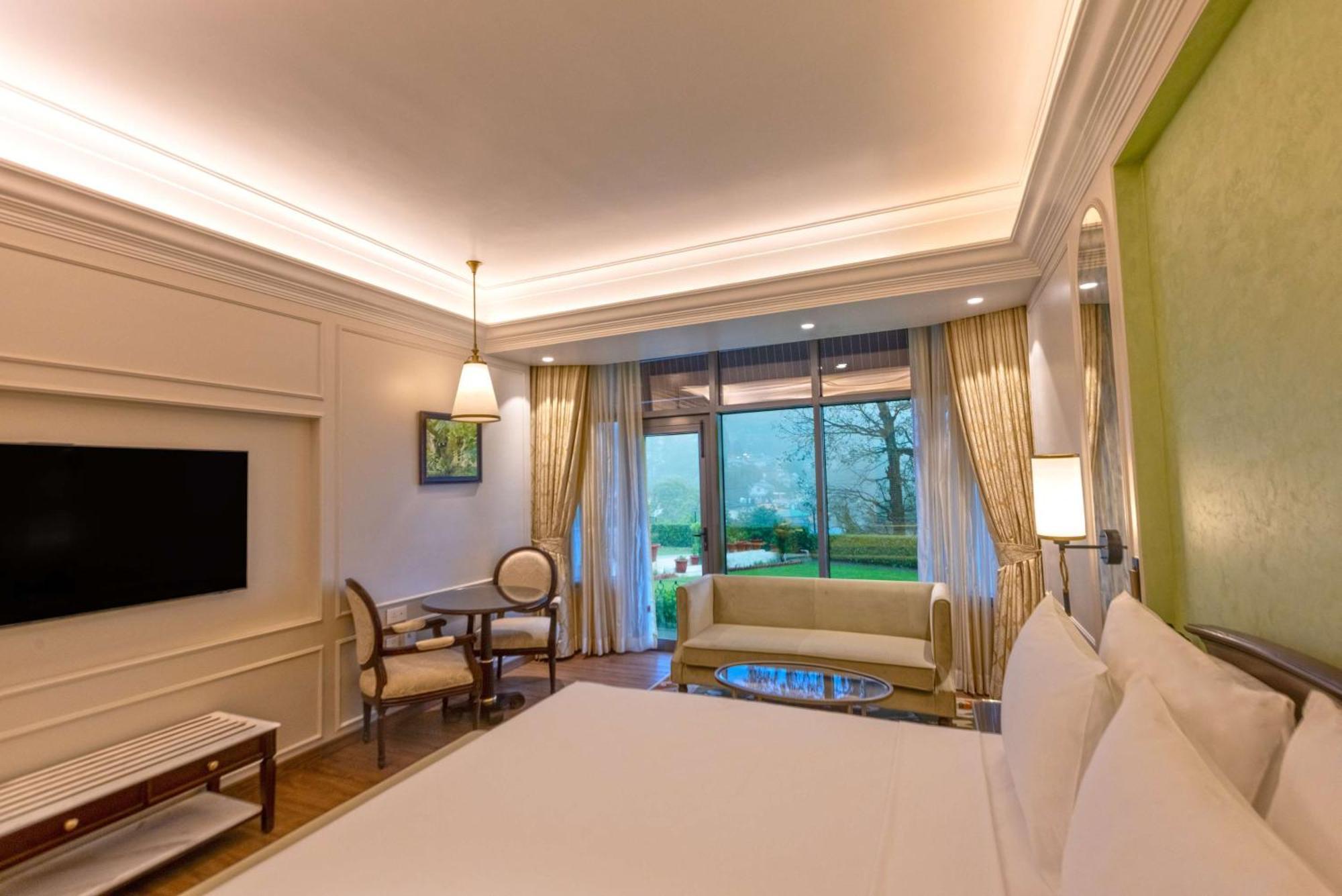 Готель Namah Nainital, A Member Of Radisson Individuals Retreats Екстер'єр фото