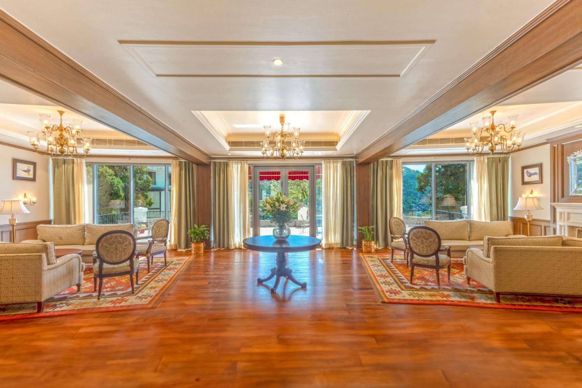 Готель Namah Nainital, A Member Of Radisson Individuals Retreats Екстер'єр фото