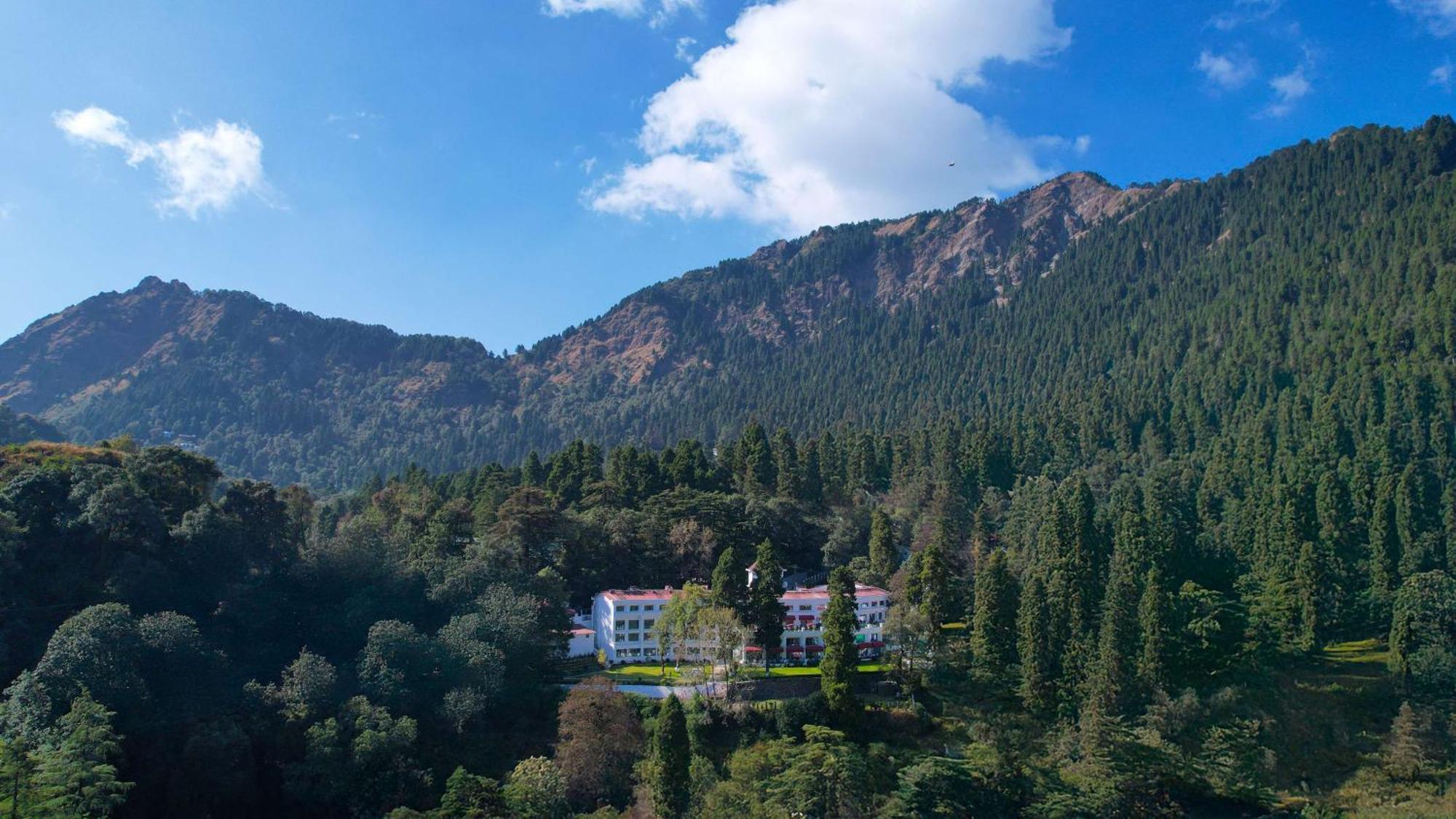Готель Namah Nainital, A Member Of Radisson Individuals Retreats Екстер'єр фото