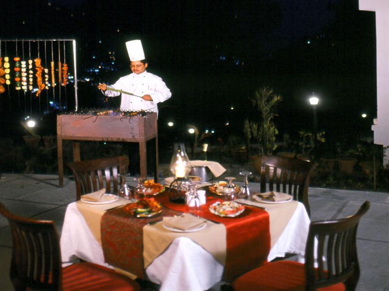 Готель Namah Nainital, A Member Of Radisson Individuals Retreats Екстер'єр фото